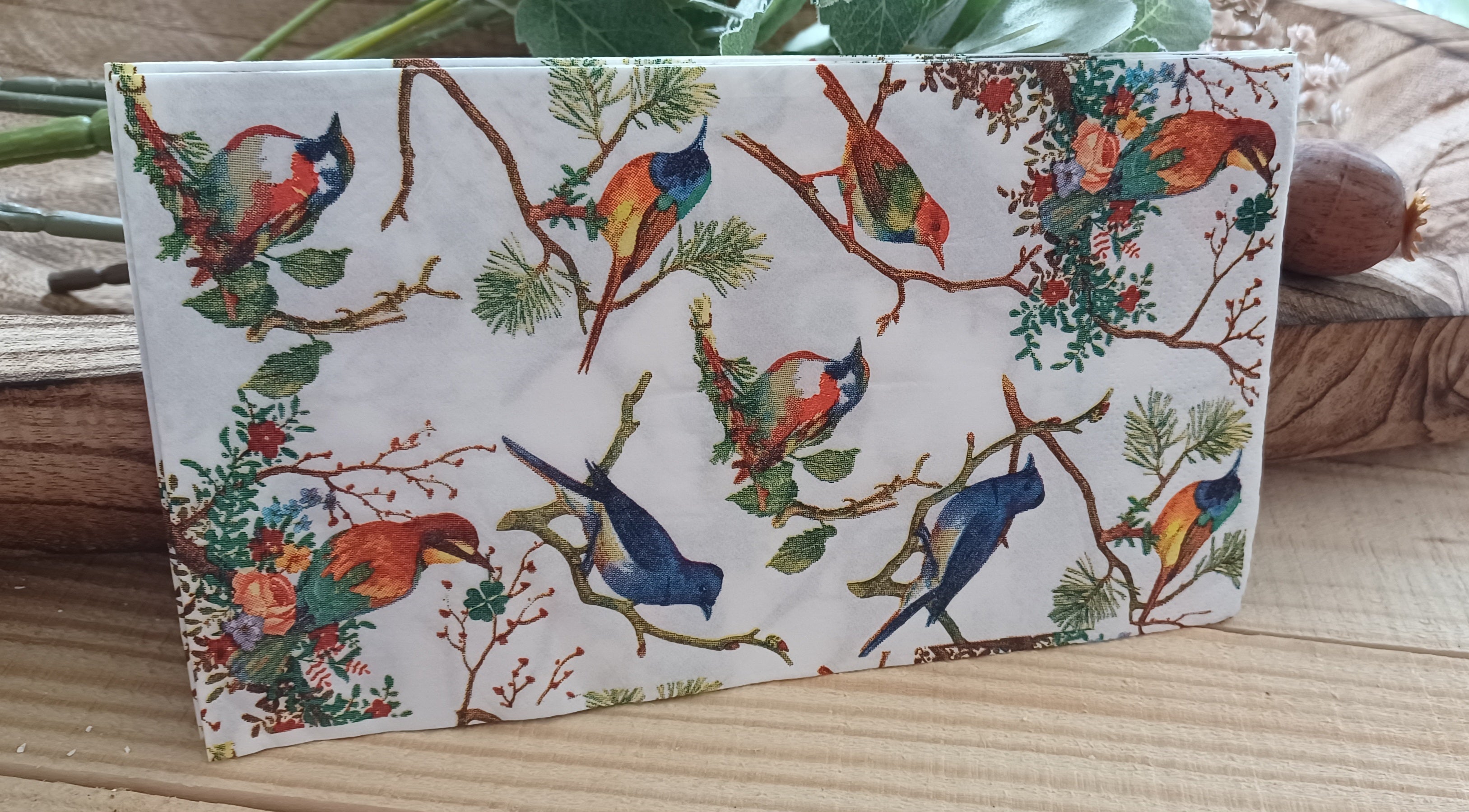 Garden Birds 002 Buffet & Vanity Napkins | Vintage Woodland Songbirds