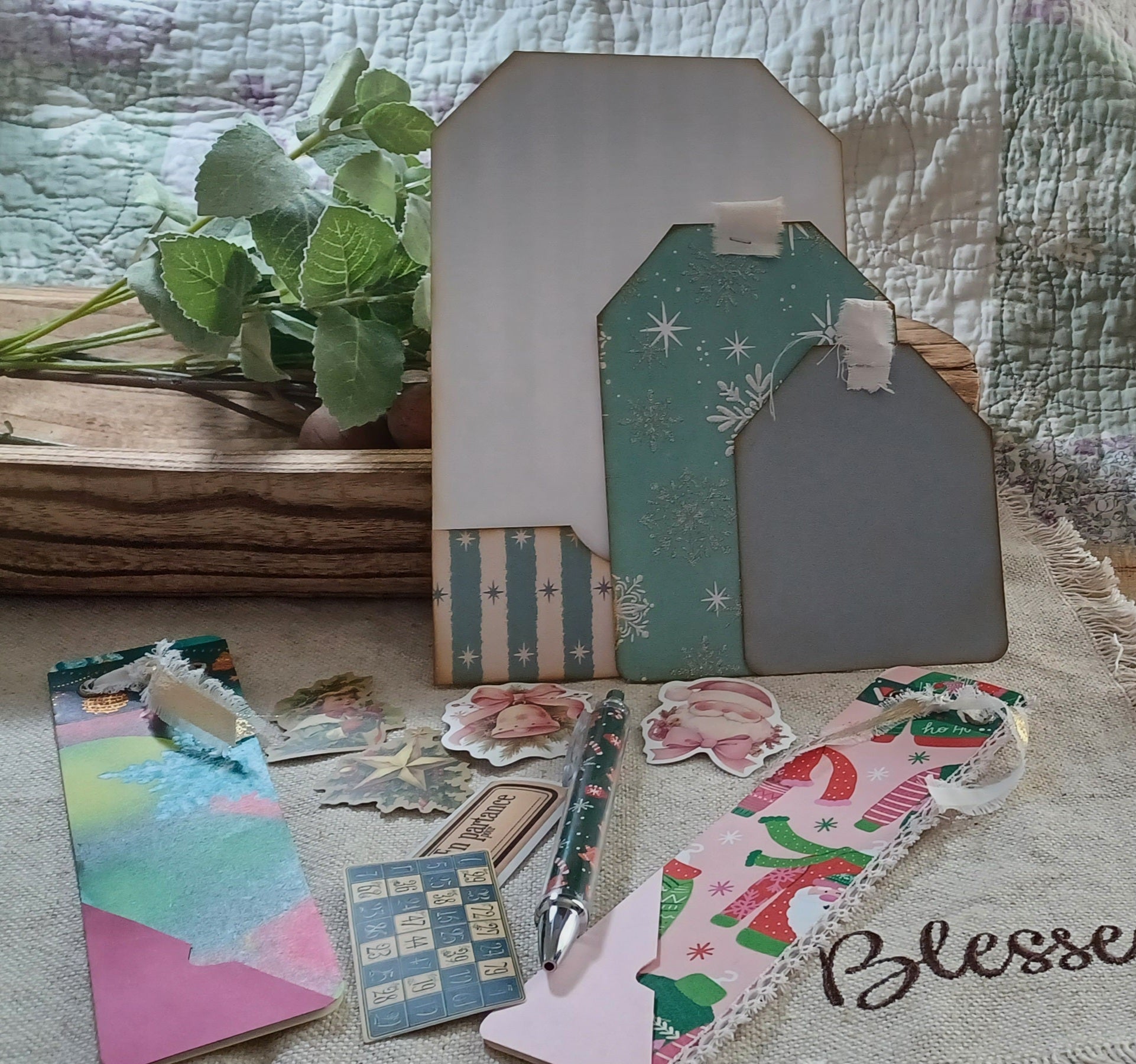 Christmas Glow: Sugarplum Christmas No. 001 — Mini Journal & Ephemera Kit