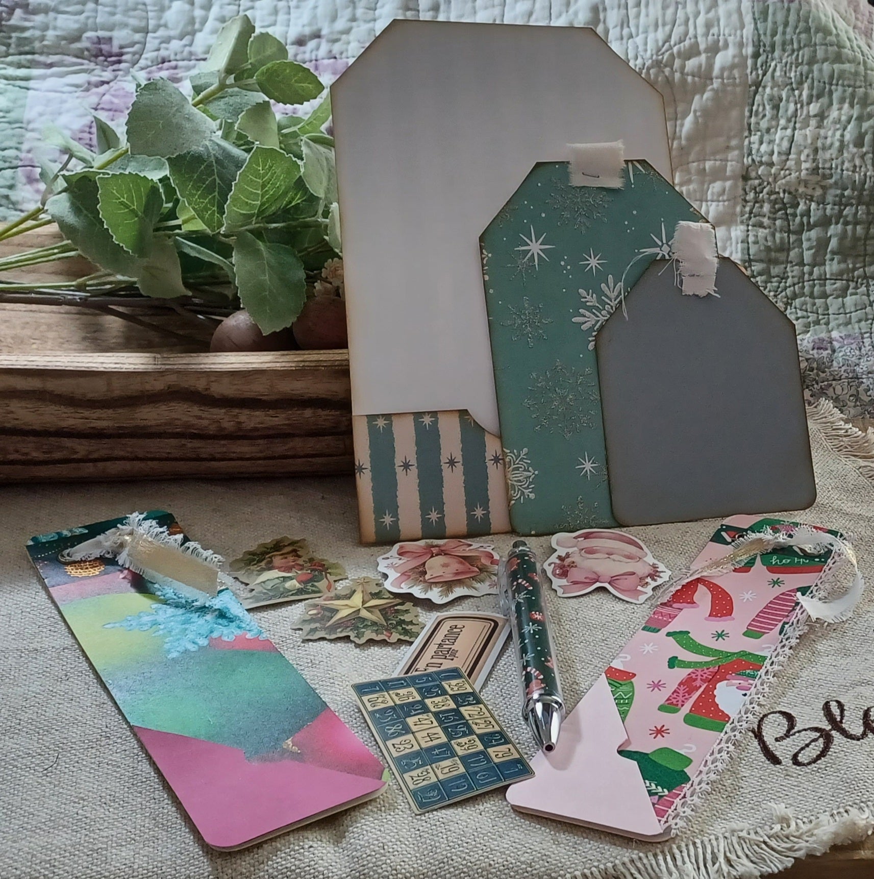 Christmas Glow: Sugarplum Christmas No. 001 — Mini Journal & Ephemera Kit