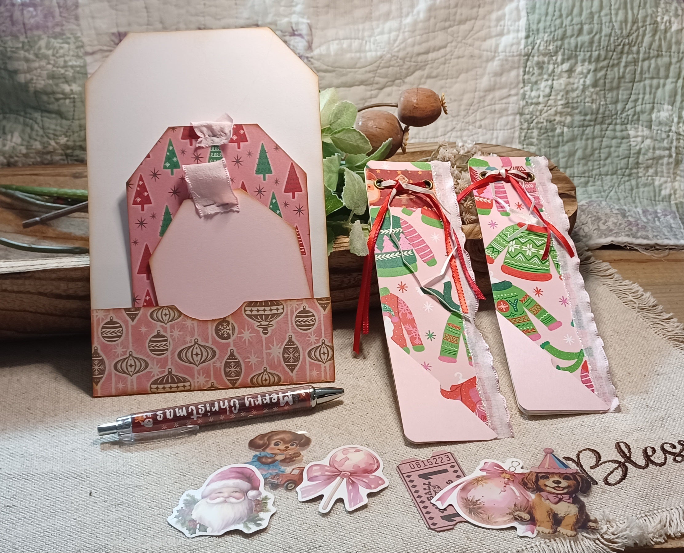 Christmas Glow: Sugarplum Christmas No. 002 — Mini Journal & Ephemera Kit